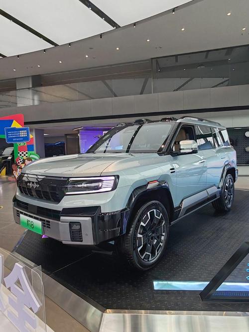 东莞253比亚迪方程豹硬派越野的爆款，英菲尼迪35周年与你共成长